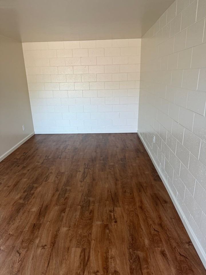 Del Nido Apartments - Photo 6 of 21