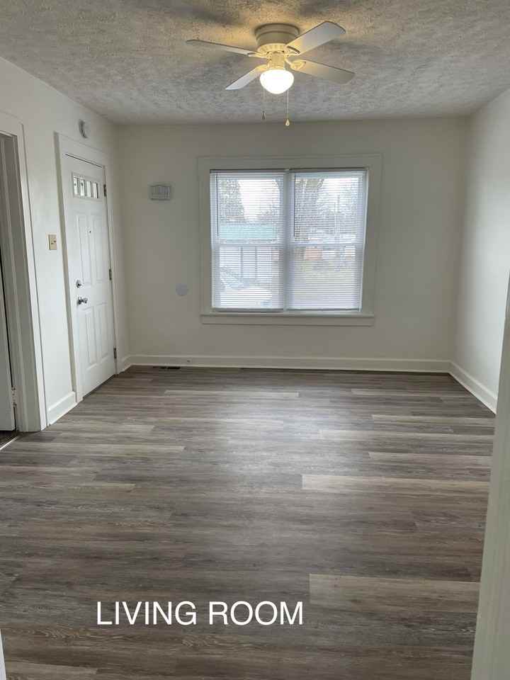 220 Willow St #1 - Photo 4 of 21