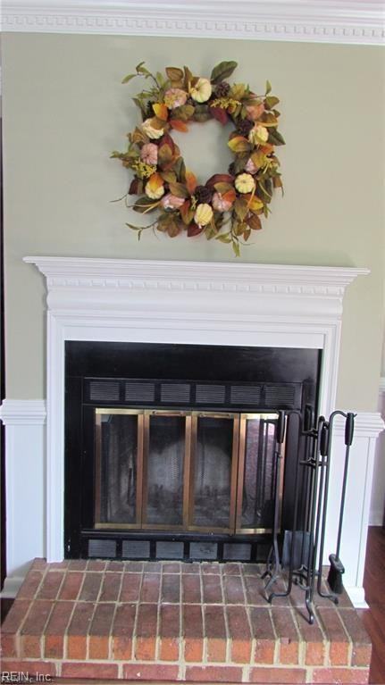 350 San Roman Dr #1 - Photo 6 of 32