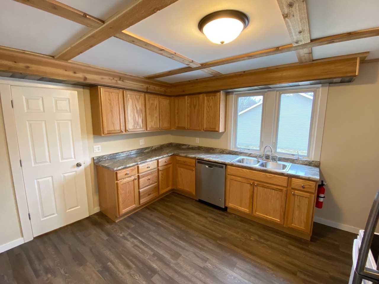 1428 N 4th St #1 - Photo 3 of 10