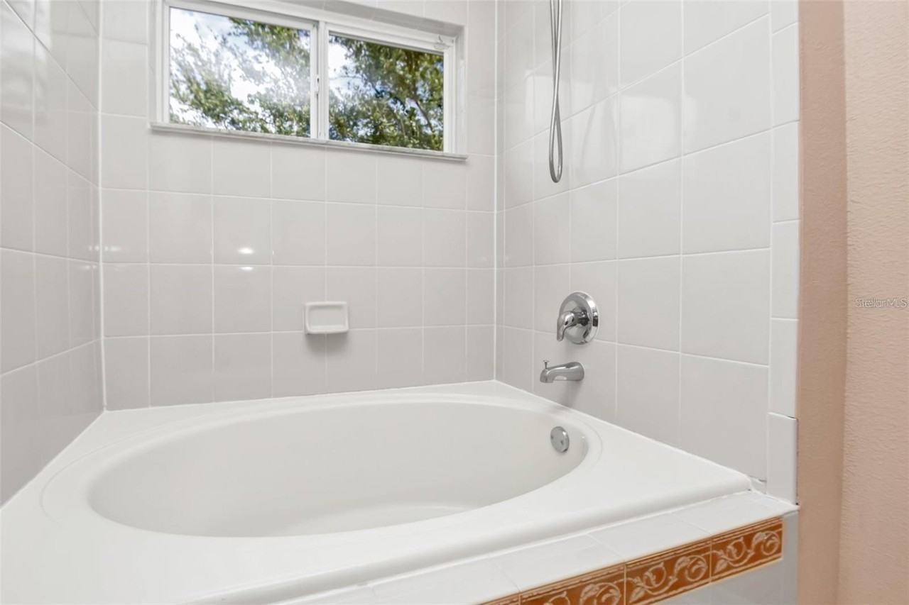 3717 Clubside Pointe Dr #1 - Photo 6 of 20