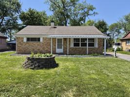 featured image of 464 Carol Dr #1