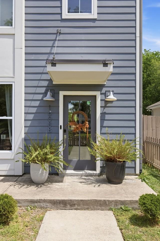 1608 16th Ave N #B - Photo 5 of 33