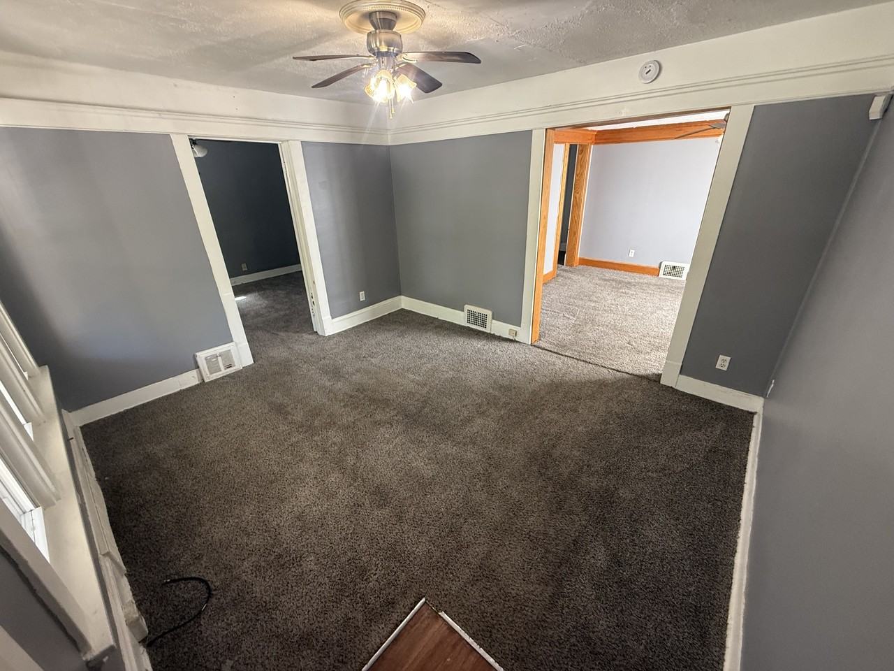 3524 Bosworth Rd - Photo 3 of 17