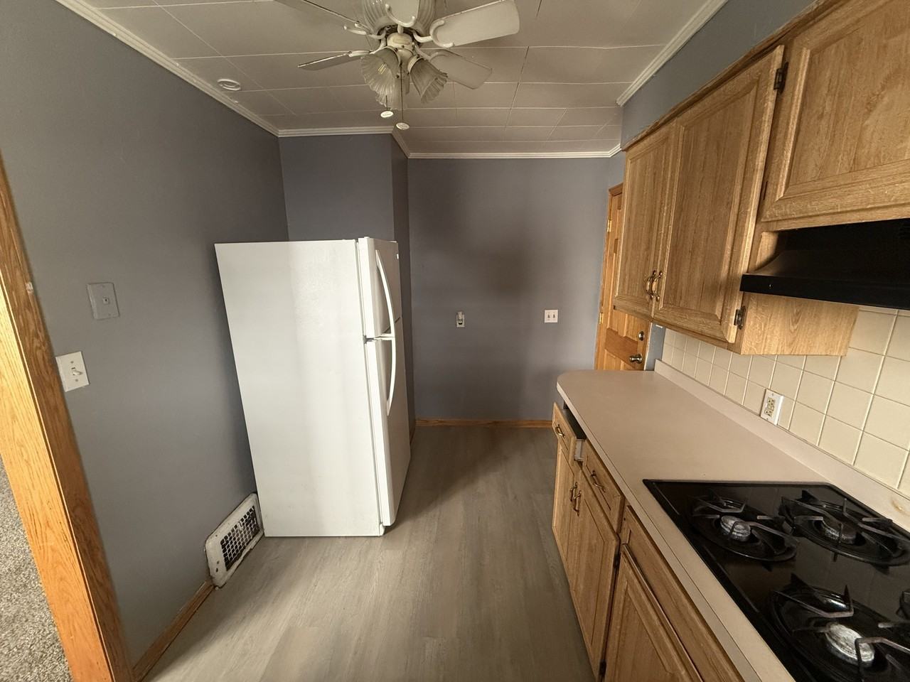 3524 Bosworth Rd - Photo 6 of 17