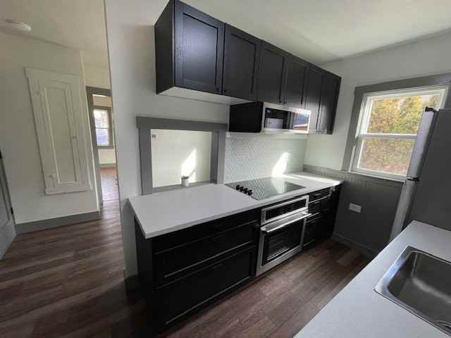 220 E Chelan Ave #220 - Photo 6 of 17