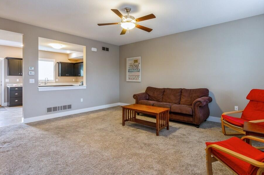 112 Wilder Pl #1 - Photo 3 of 12