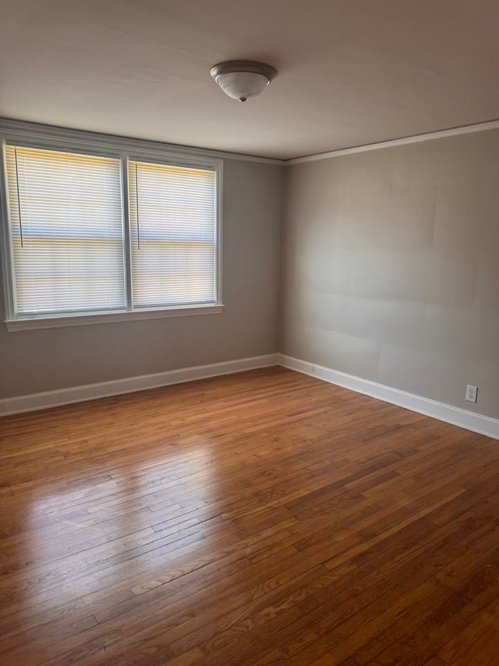 610 Chesnut St #3 - Photo 4 of 9