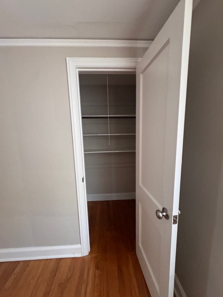 610 Chesnut St #3 - Photo 6 of 9