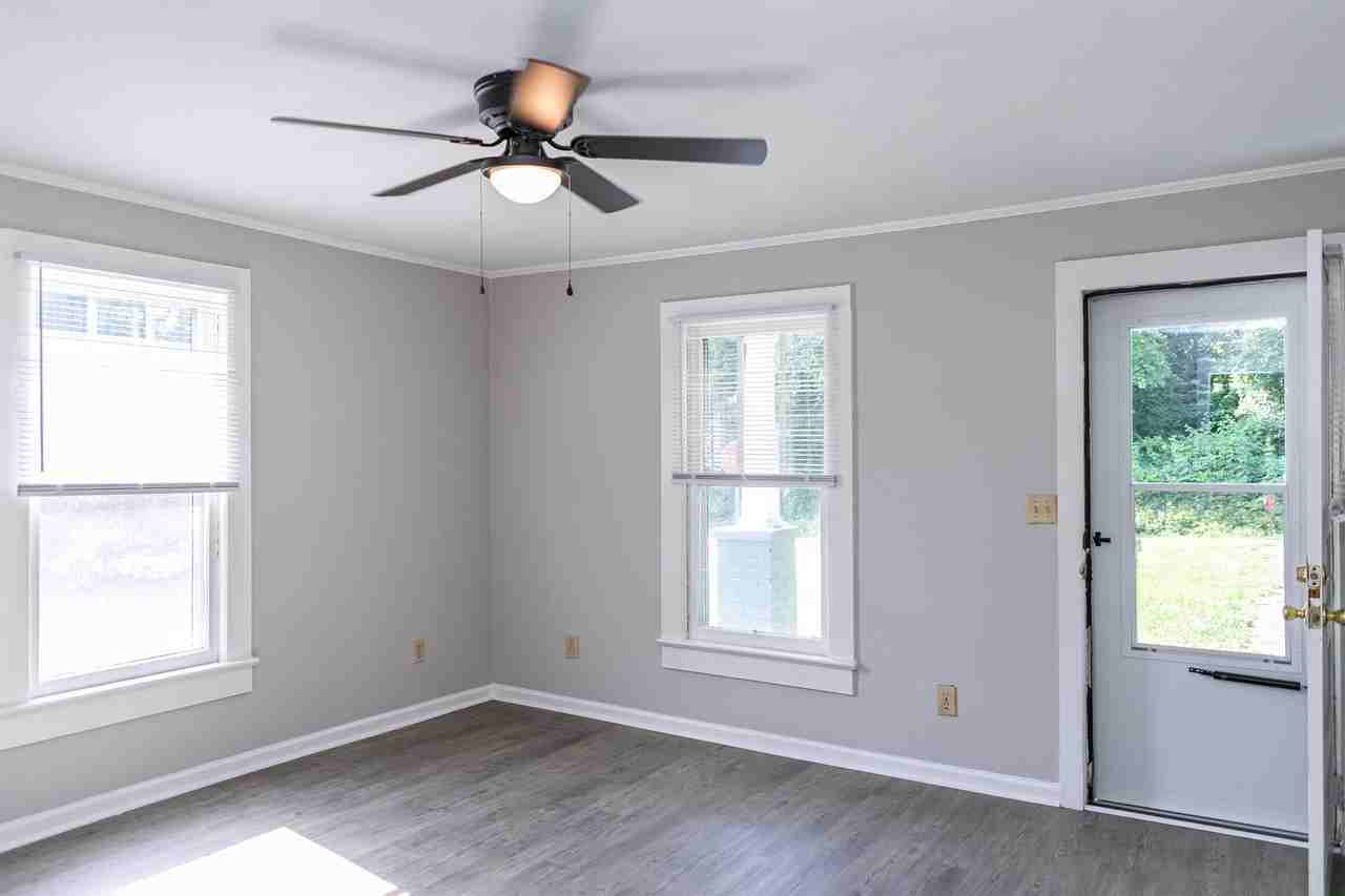 115 E Parker Rd #1 - Photo 6 of 14