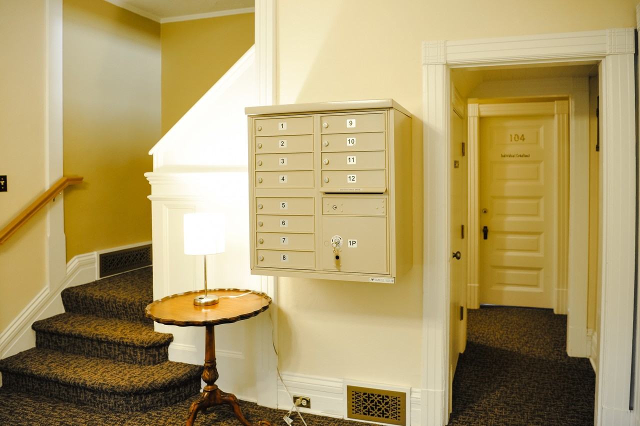 916 Sw King Ave #103 - Photo 7 of 8