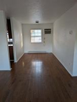 featured image of 800 Oakwood St #14C