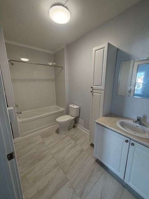 74 Colborne St W #1 - Photo 3 of 9