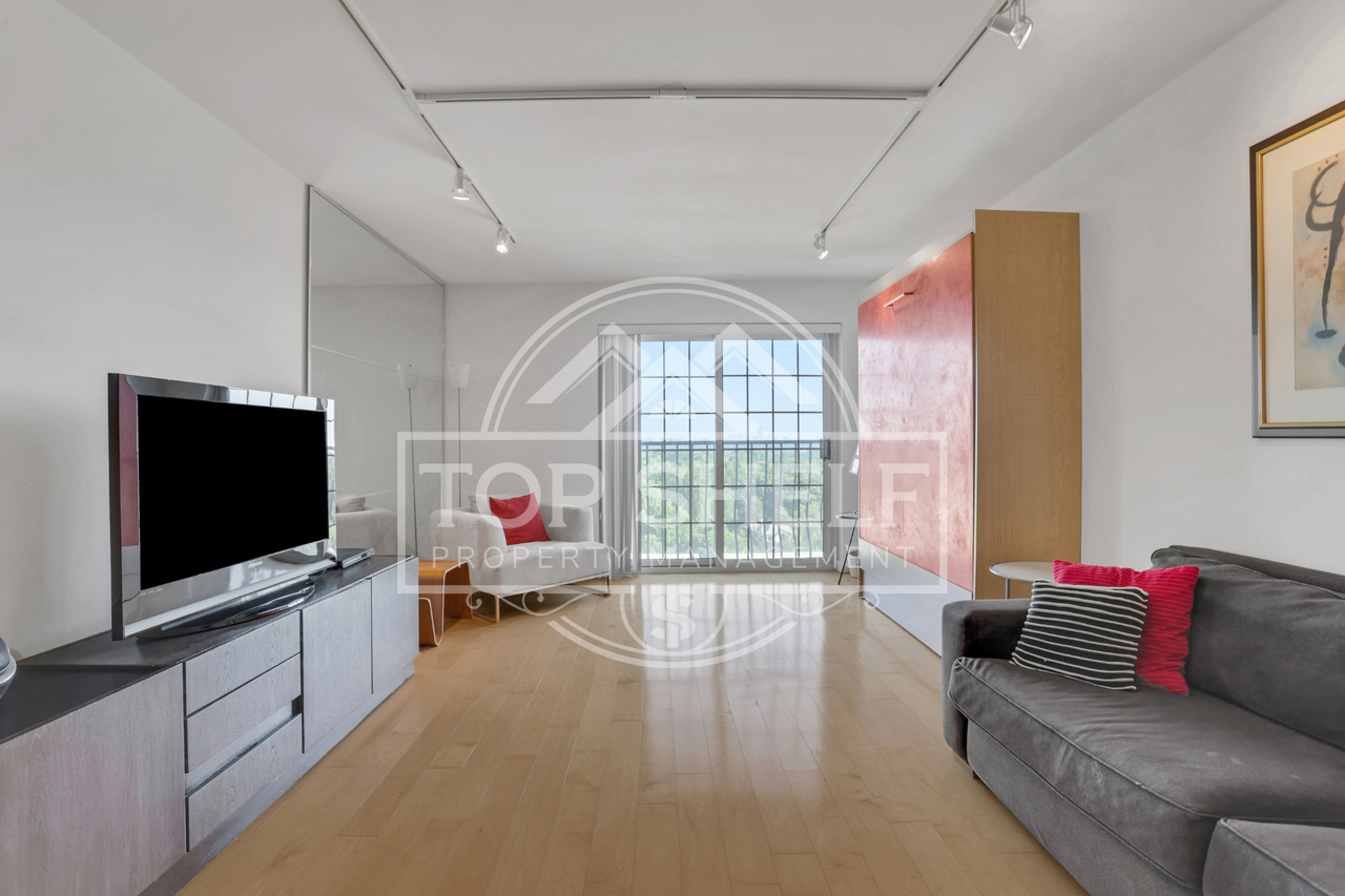 199 14th Street Northeast - 1512Apartment 1512 #1512 - Photo 6 of 28