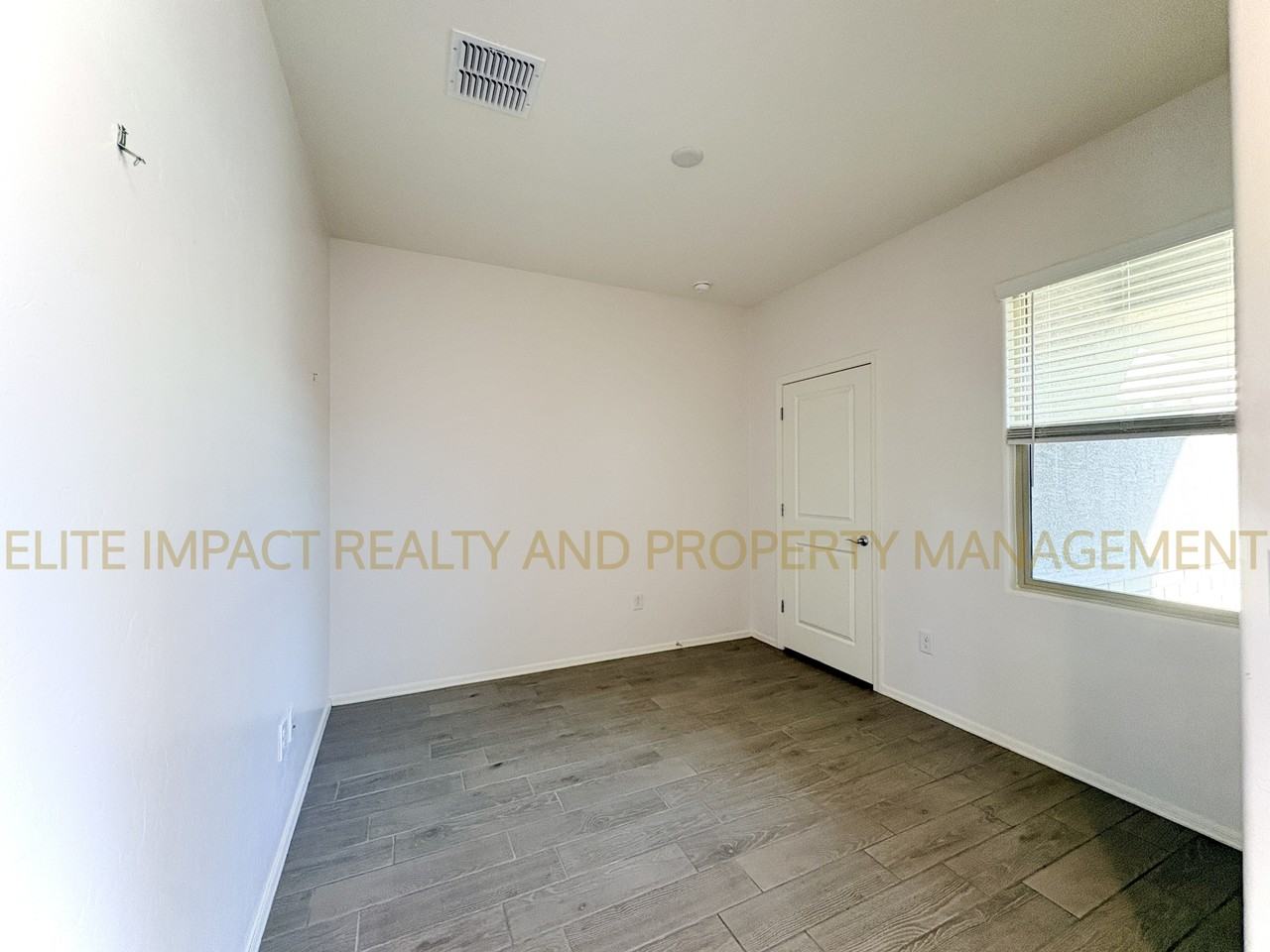 6638 E Via Jardin Verde #1 - Photo 4 of 23