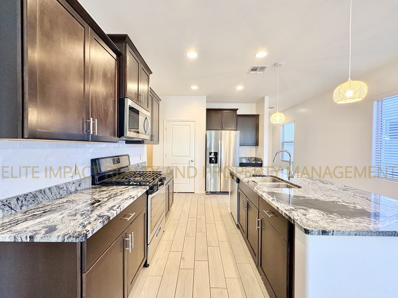 6638 E Via Jardin Verde #1 - Photo 7 of 23