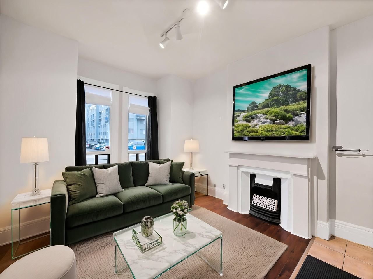 208 Wilson St #1 - Photo 5 of 11