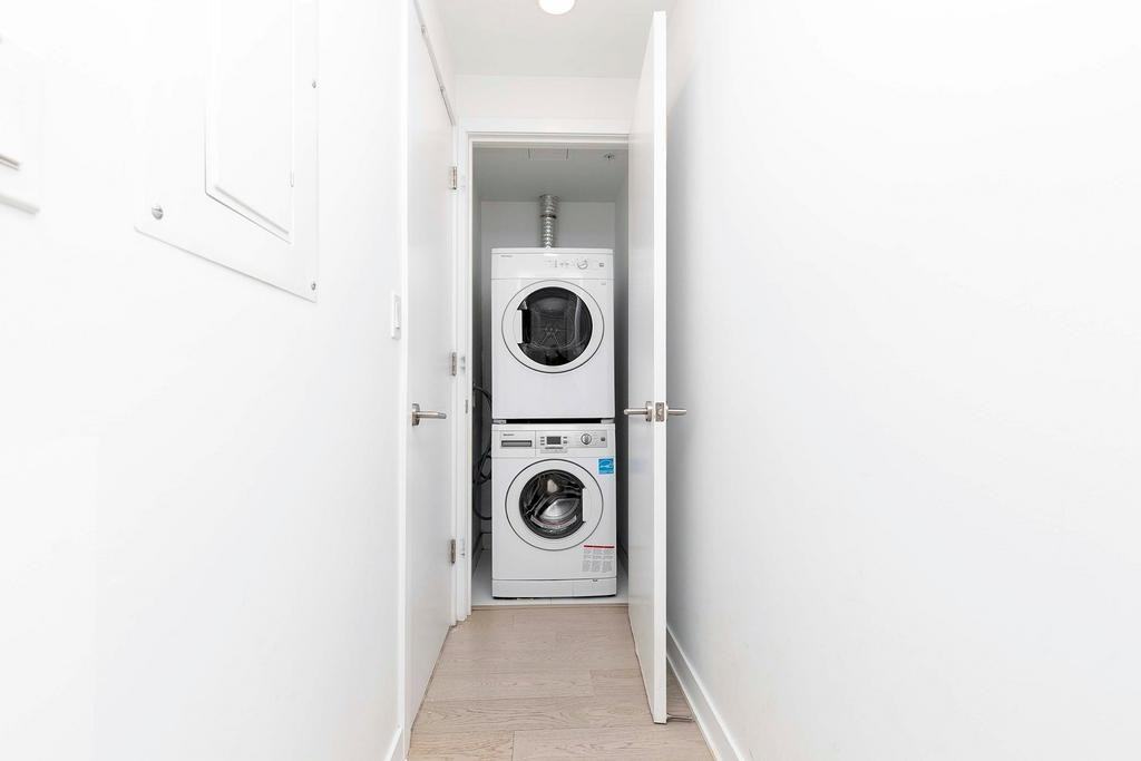 1288 Avenue des Canadiens-de-Montréal #2903 - Photo 7 of 15