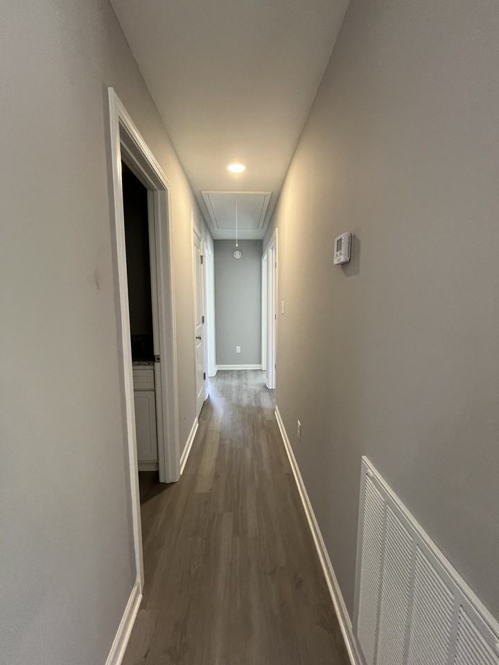 258 Pryor Rd #1 - Photo 6 of 14