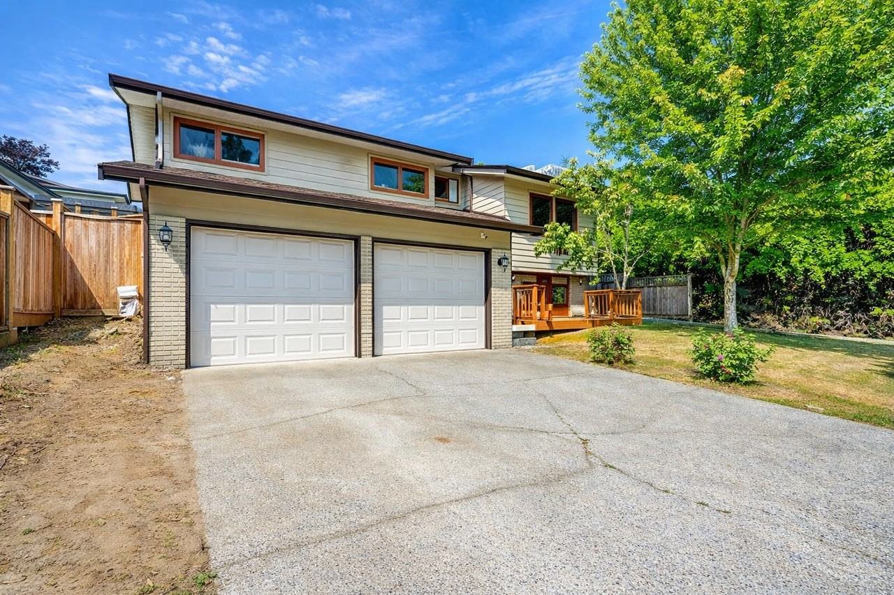 32855 Harwood Cres #BS - Photo 2 of 10