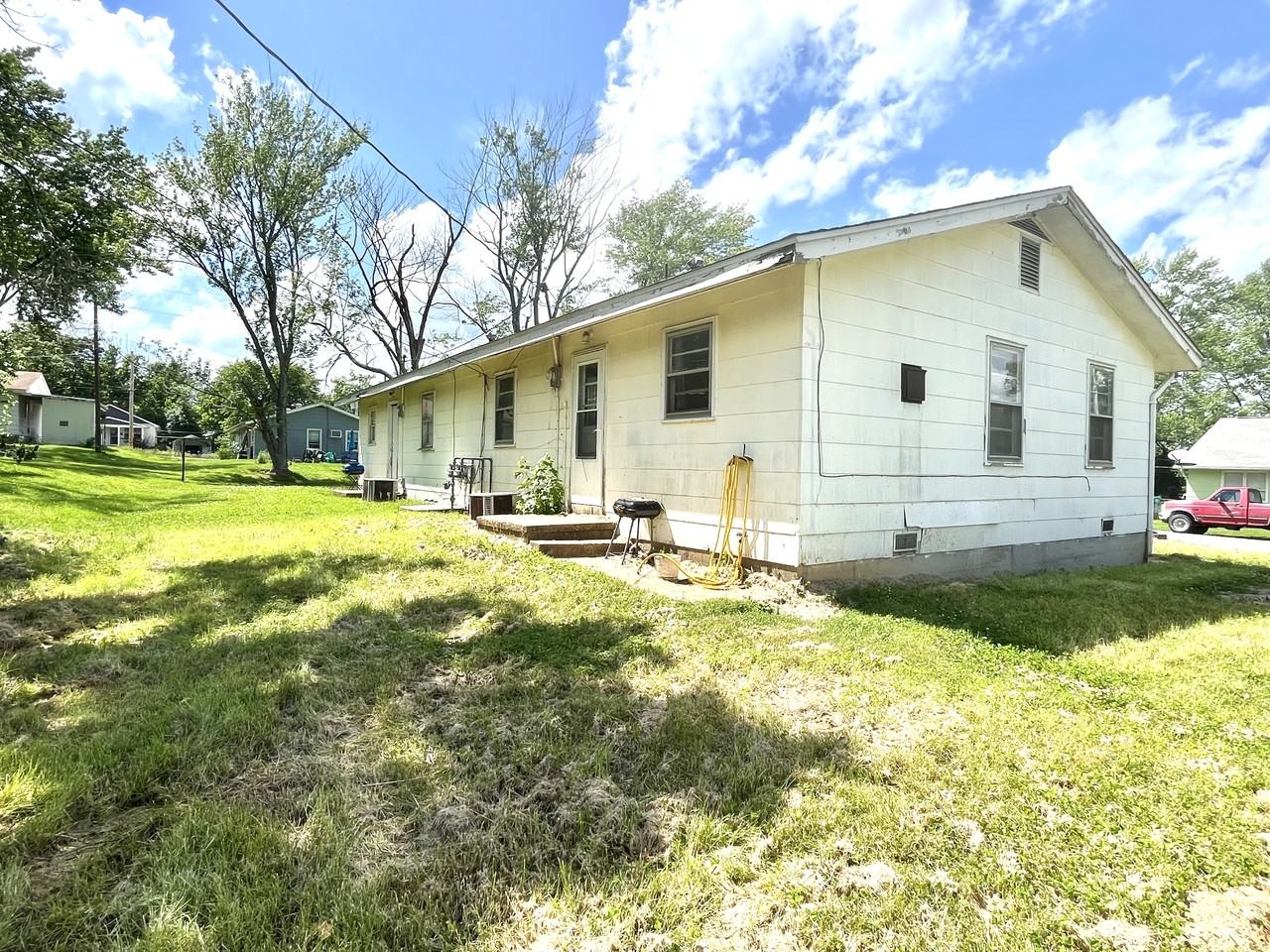 610 Blair St #1 - Photo 2 of 10