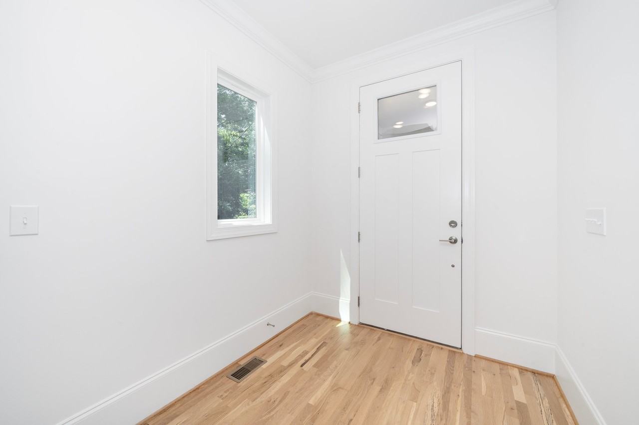 3807 Burt Dr #1 - Photo 2 of 7