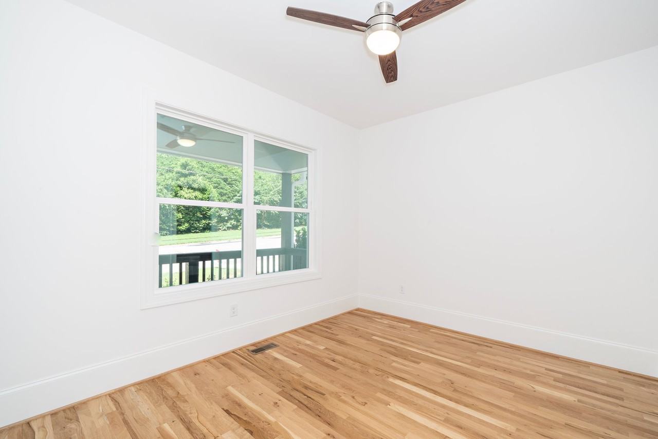 3807 Burt Dr #1 - Photo 4 of 7