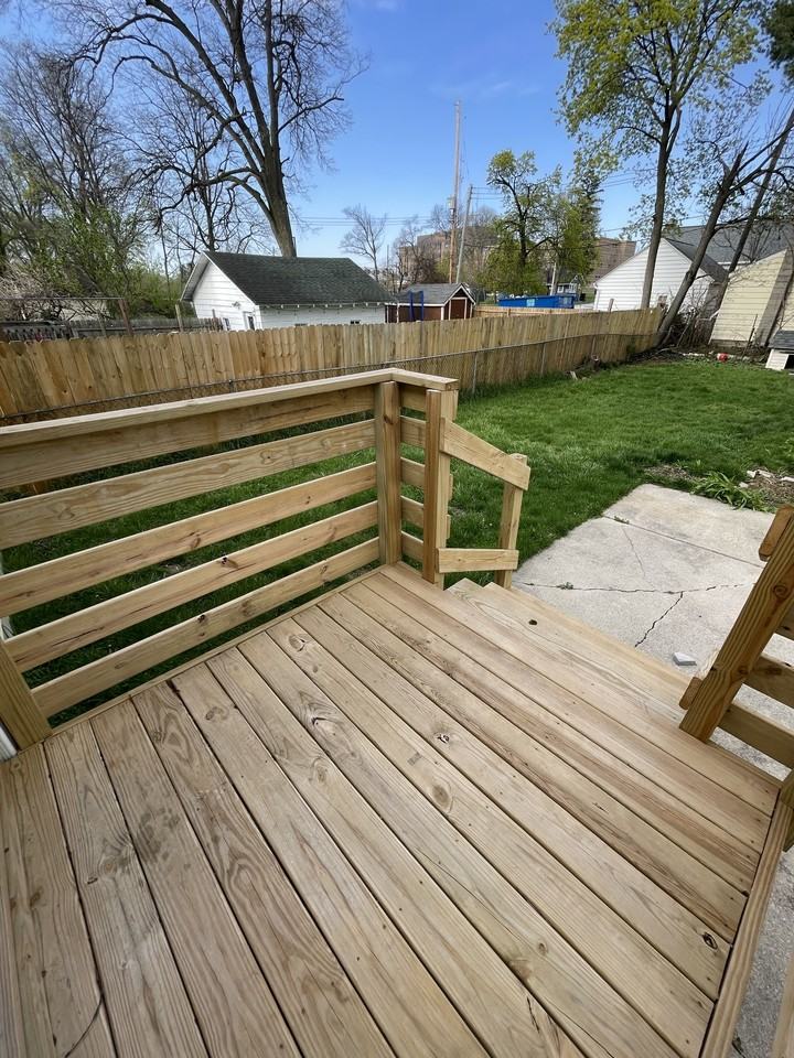 2528 Forest Ave #1 - Photo 5 of 26