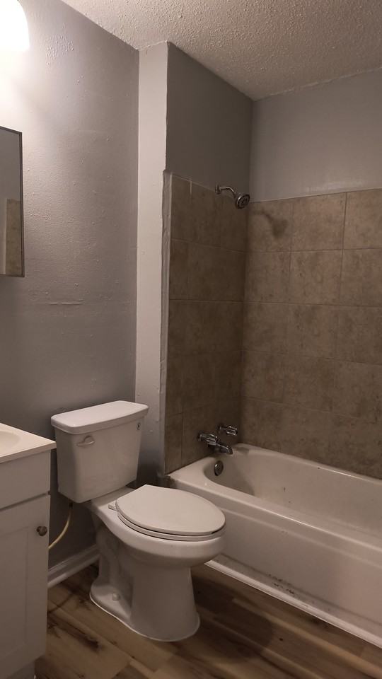 1107 S Cypress St #1 - Photo 7 of 10