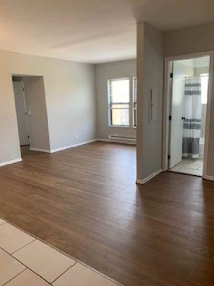 1714 W Jonquil Ter #2E - Photo 5 of 14