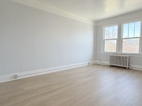 524 Pitt St W #307 - Photo 1 of 1