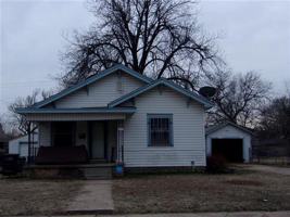 featured image of 2215 E Elm Ave #1