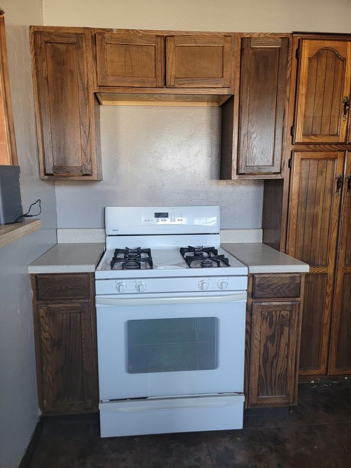 2215 E Elm Ave #1 - Photo 4 of 19