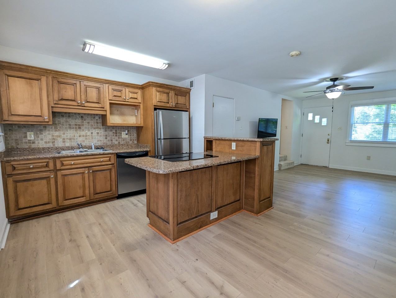 54 Faris Cir #1 - Photo 4 of 14