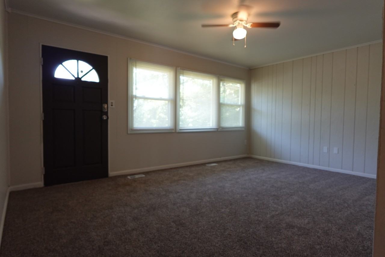 9631 Pippin Rd #1 - Photo 2 of 12