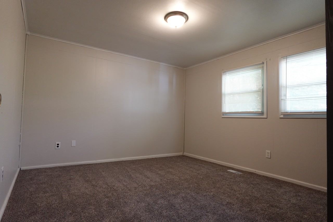 9631 Pippin Rd #1 - Photo 3 of 12