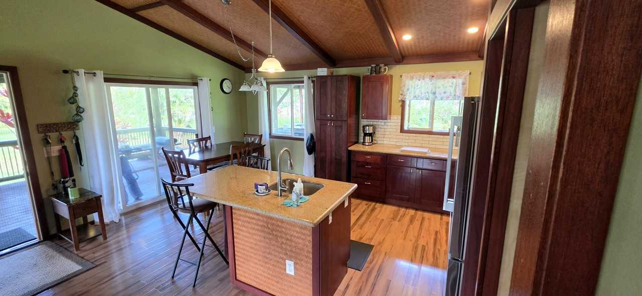 15-2054 10th Ave #1 - Photo 2 of 17