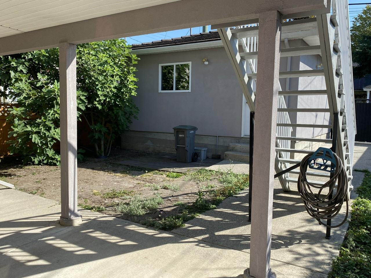 E 26th Ave - Photo 4 of 4