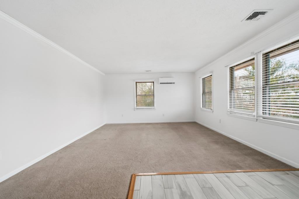 100 Quarry Rd - Photo 5 of 15