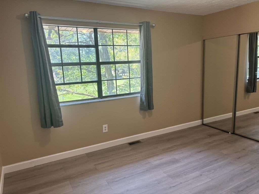 301 Halia Crst - Photo 2 of 9