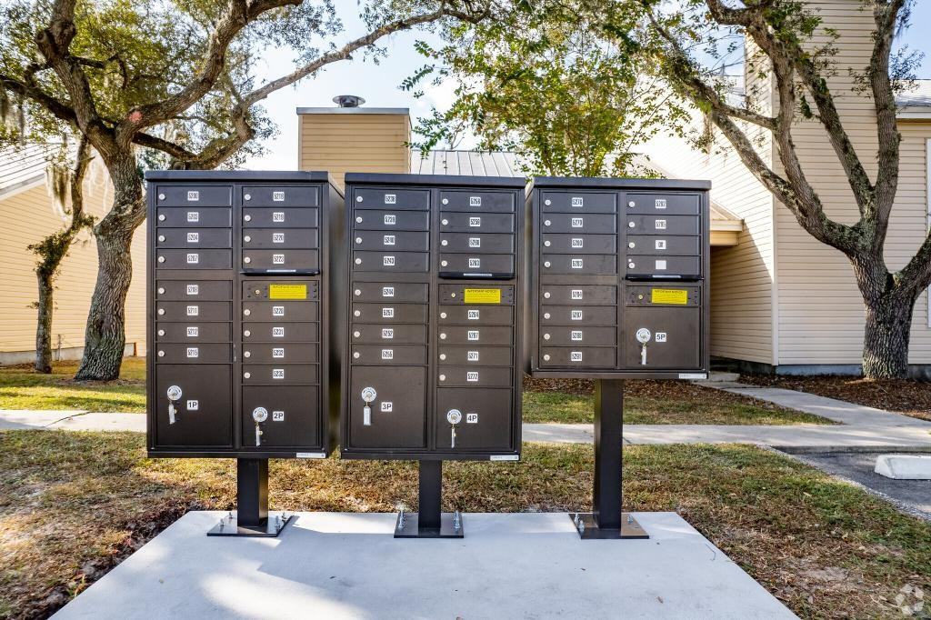 5288 Sw 21st Pl - Photo 3 of 17