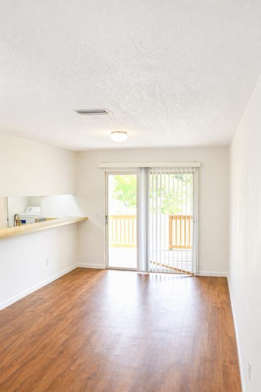 5288 Sw 21st Pl - Photo 6 of 17