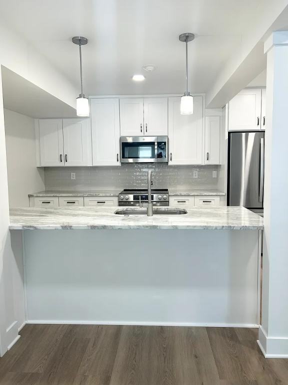 57 Monroe Ave - Photo 3 of 14