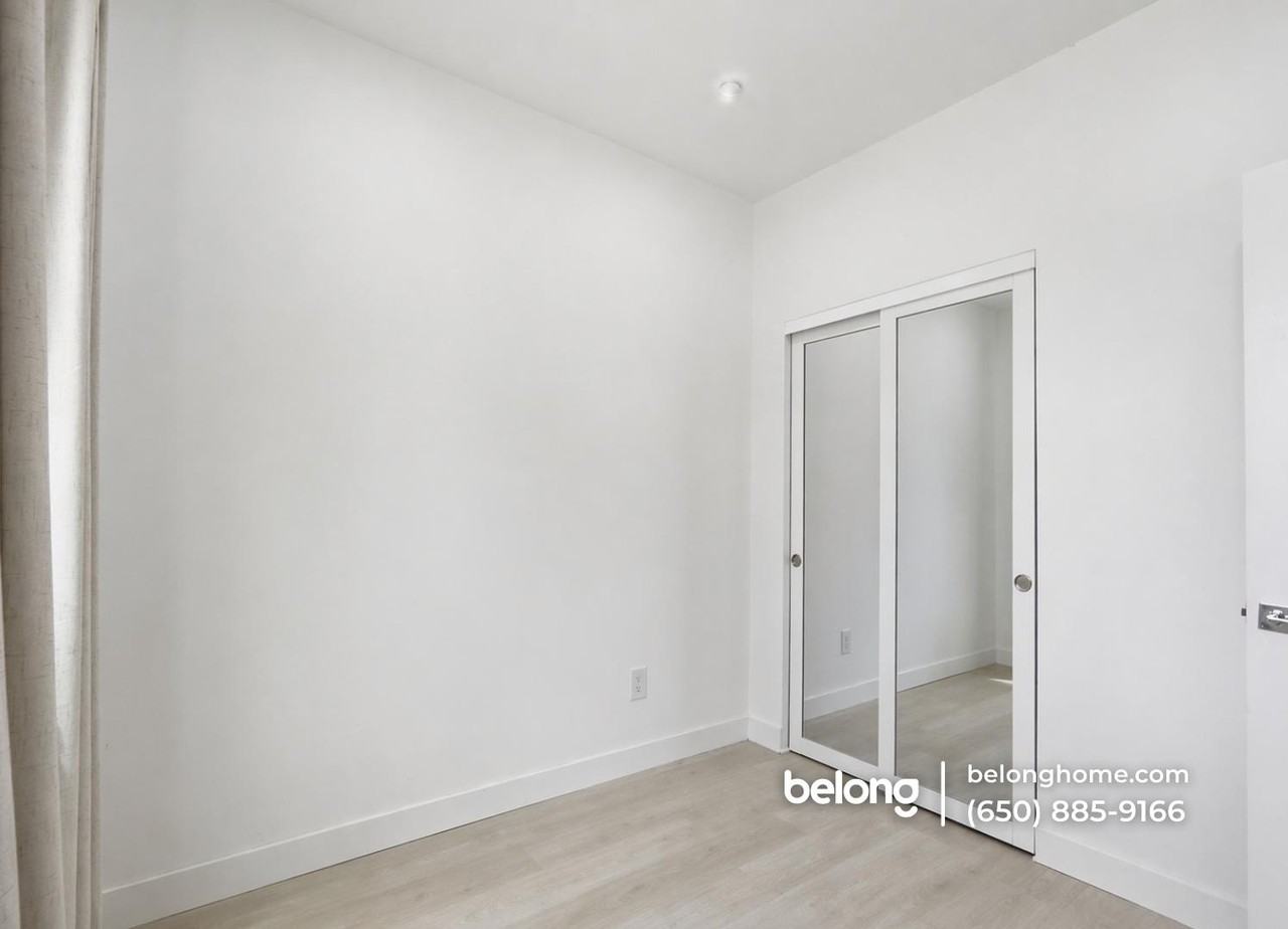 1395 Vine St - Photo 6 of 21