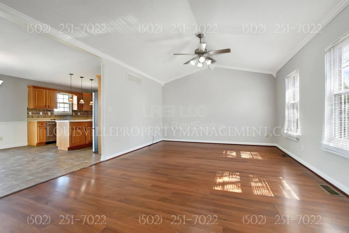 3645 Rolling Ridge Way - Photo 2 of 10