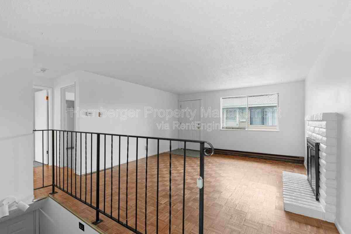 37 E Rockwell Ave - Photo 2 of 10