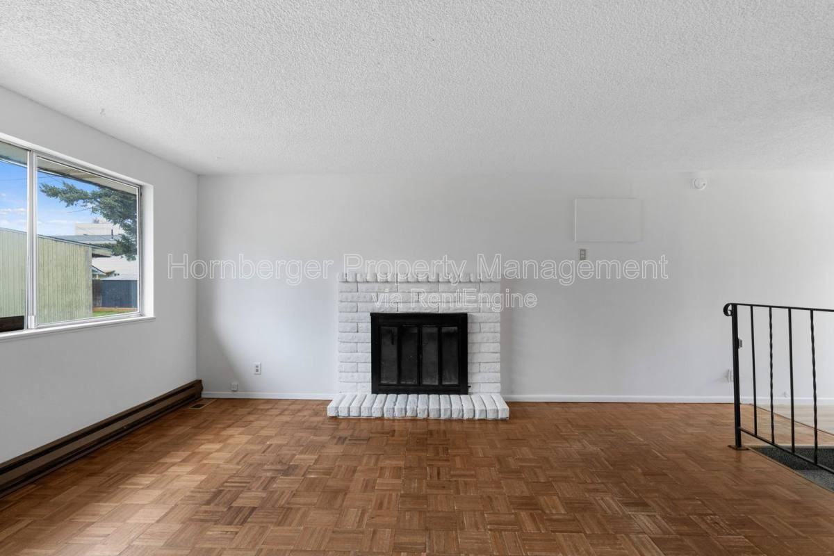 37 E Rockwell Ave - Photo 3 of 10