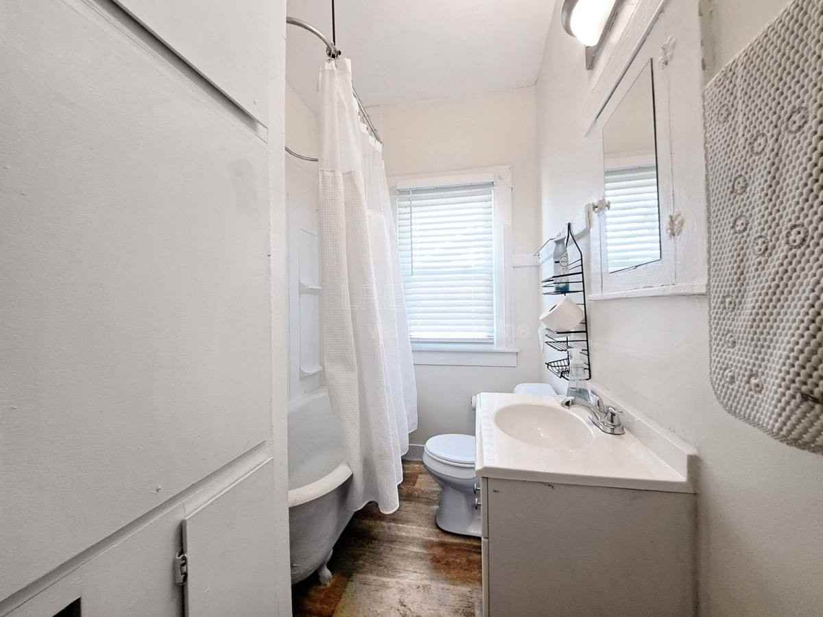 1209 Central Ave #2 - Photo 7 of 10