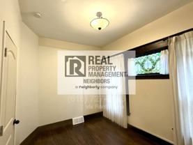 216 Lafayette Ave NE E - Photo 1 of 1