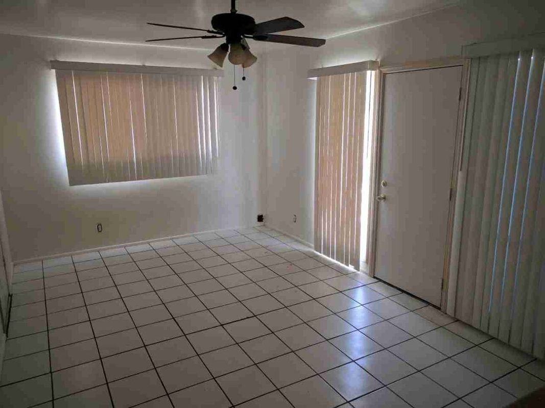 82298 Sierra Ave - Photo 2 of 5